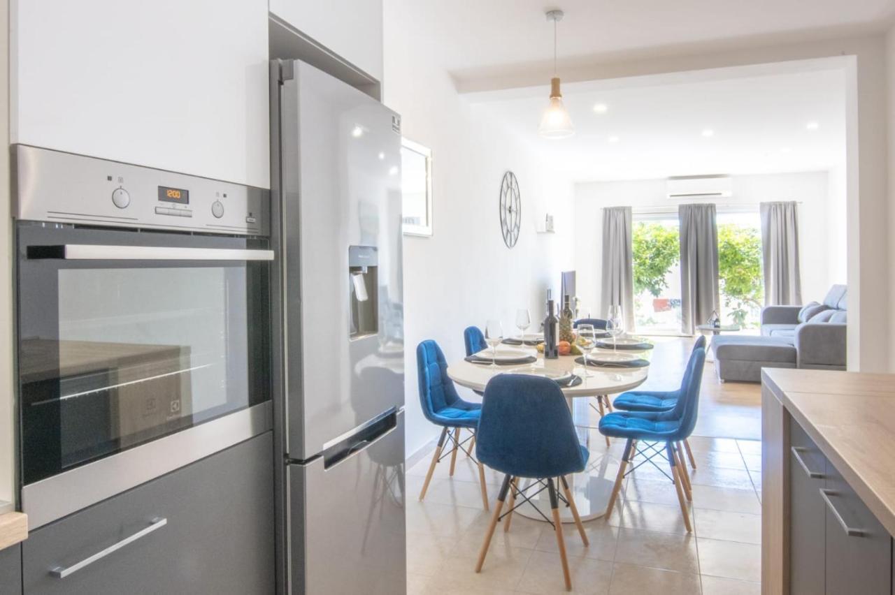 Apartment Cvita Free Beach Parking Makarska Kültér fotó