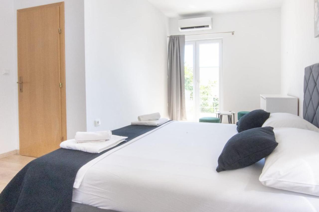 Apartment Cvita Free Beach Parking Makarska Kültér fotó