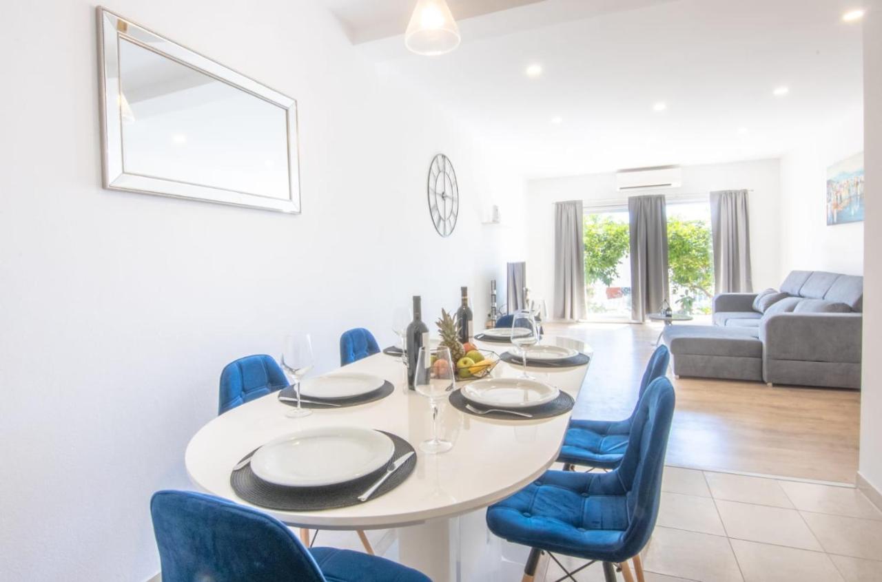 Apartment Cvita Free Beach Parking Makarska Kültér fotó